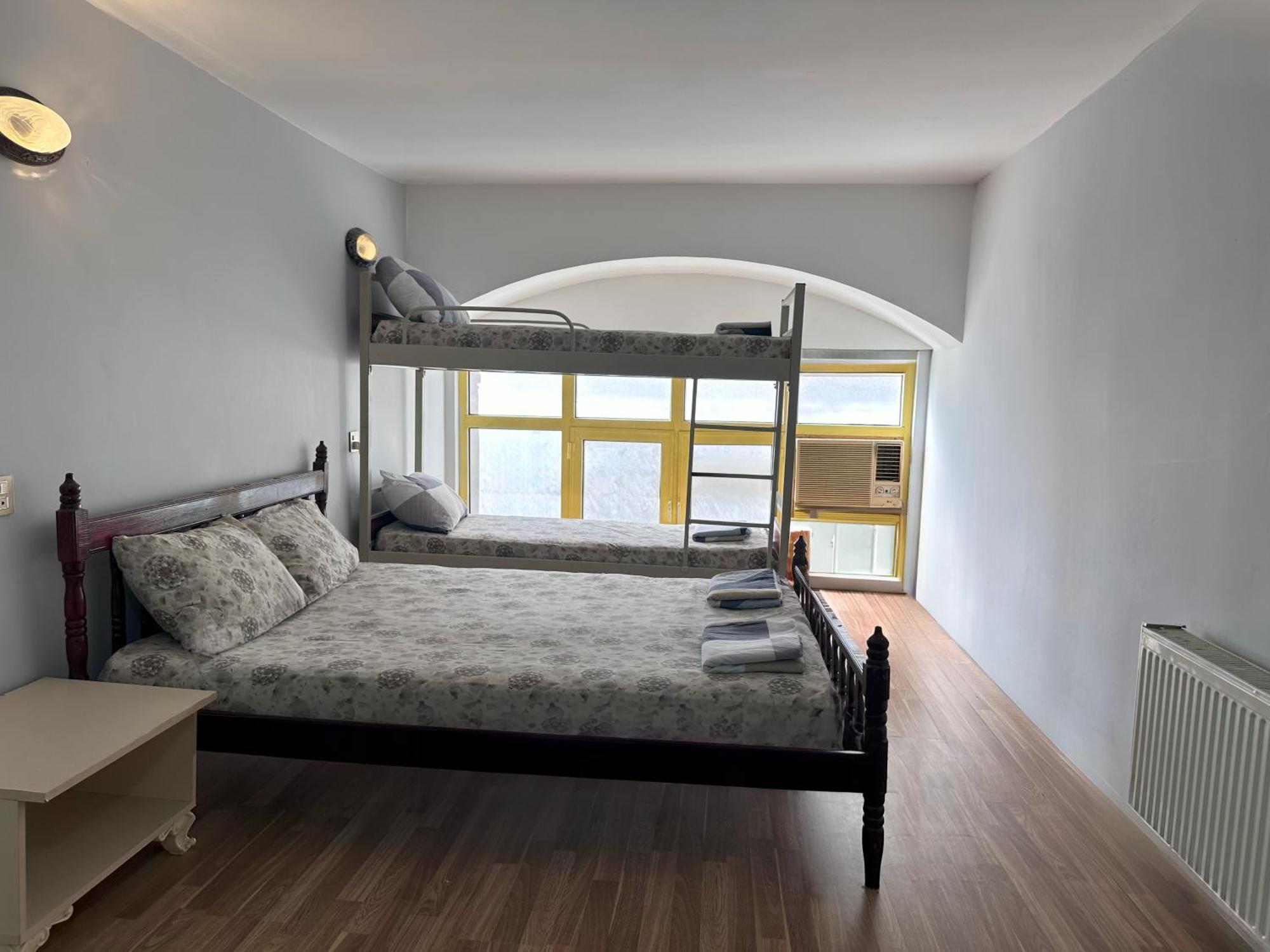 Flora Music & Art Hostel Баку Екстер'єр фото